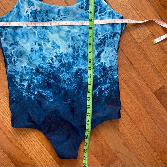 Lululemon strappy one piece - Picture 6 of 8